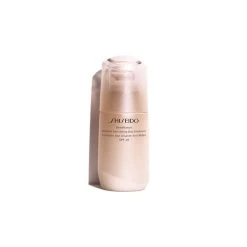 Shiseido Benefiance - Emulsion Jour Lissante Anti-Rides SPF20