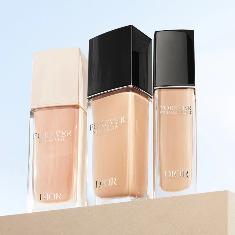 Dior Forever Glow Veil - Base éclat - 97% D'ingrédients D'origine Naturelle 4 Dior Forever Glow Veil - Base éclat - 97% D'ingrédients D'origine Naturelle – Image 4