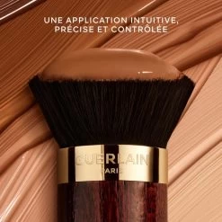 Guerlain Kabuki Brush - Pinceau Fond De Teint 6 Guerlain Kabuki Brush - Pinceau Fond De Teint -Maquillage Et Soins Boutique kabuki brush pinceau fond de teint 2