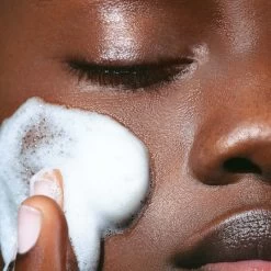 Clarins Mousse Nettoyante Peau Neuve Toutes Peaux -Maquillage Et Soins Boutique mousse nettoyante peau neuve toutes peaux 2