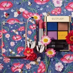 Guerlain Rouge G - L'écrin Double Miroir - Edition Limitée Floral Denim 12 Guerlain Rouge G - L'écrin Double Miroir - Edition Limitée Floral Denim -Maquillage Et Soins Boutique rouge g l ecrin double miroir edition limitee floral denim 4