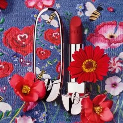 Guerlain Rouge G - L'écrin Double Miroir - Edition Limitée Floral Denim 15 Guerlain Rouge G - L'écrin Double Miroir - Edition Limitée Floral Denim -Maquillage Et Soins Boutique rouge g l ecrin double miroir edition limitee floral denim 7