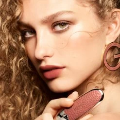 Guerlain Rouge G Naturally - L'écrin Double Miroir - Edition Limitée 10 Guerlain Rouge G Naturally - L'écrin Double Miroir - Edition Limitée -Maquillage Et Soins Boutique rouge g naturally l ecrin double miroir edition limitee 2